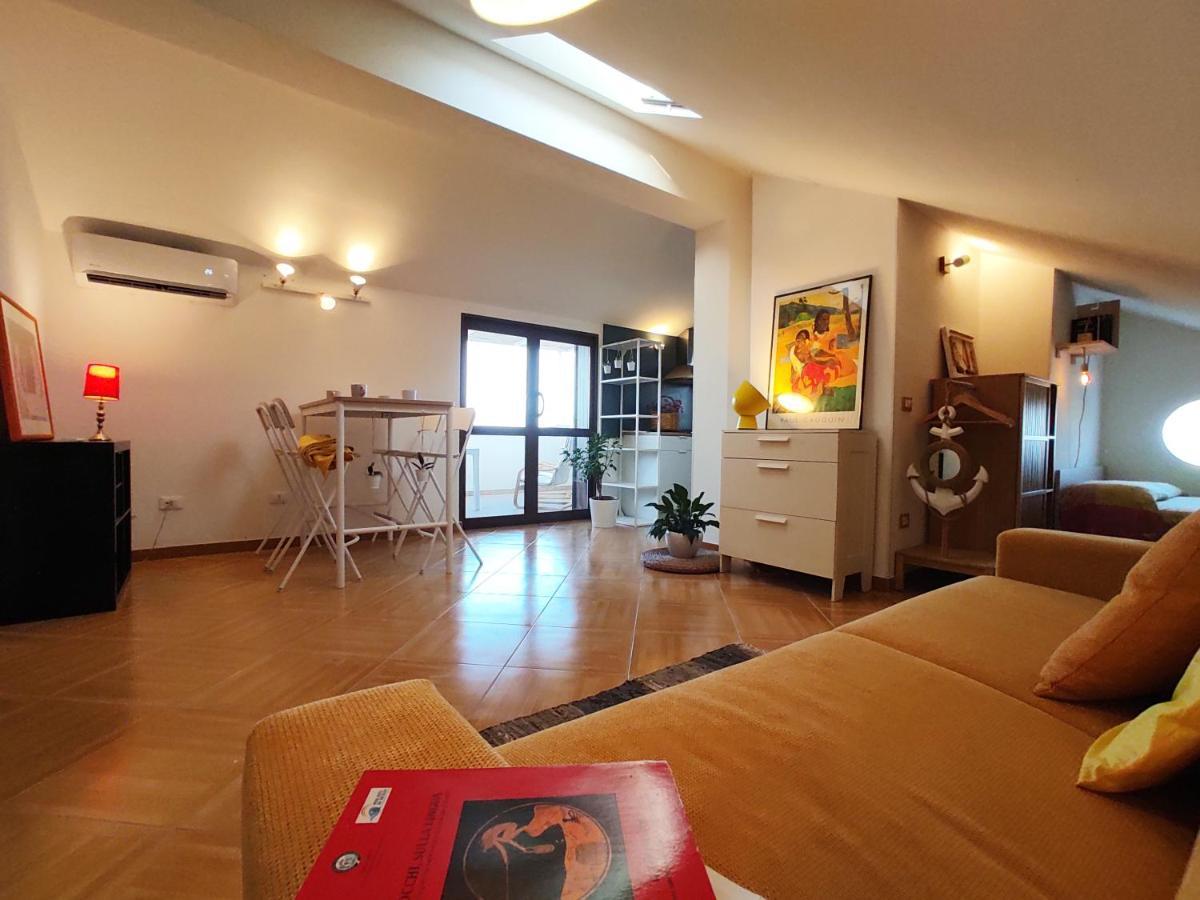 Rita'S Apt&Rooms Noto Esterno foto